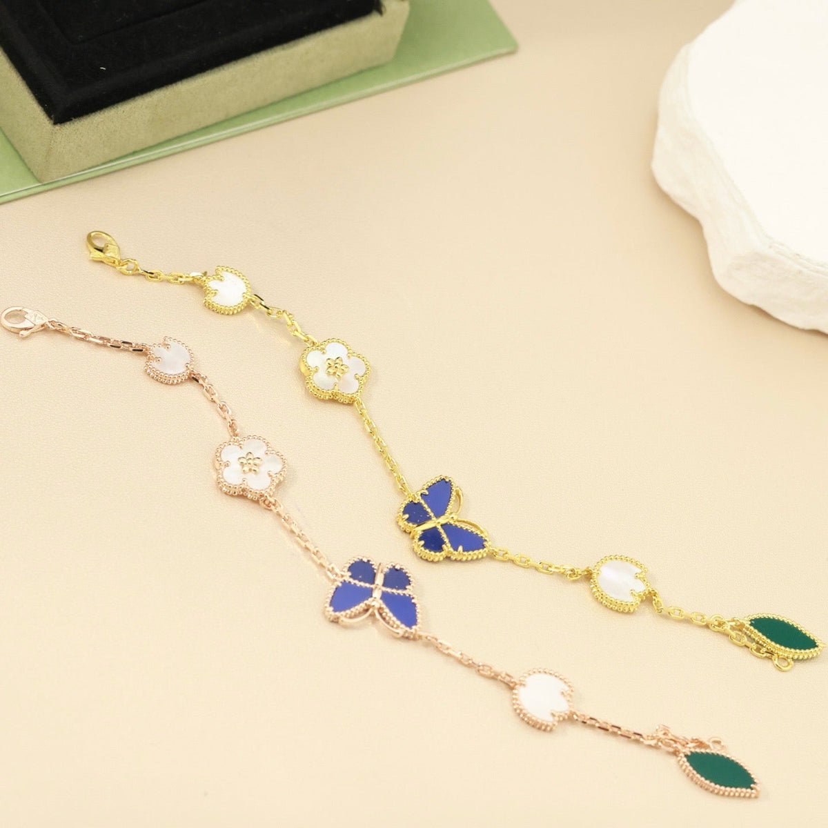 [Royal&Vicky]LUCKY SPRING BUTTERFLY 5 MOTIF BRACELET