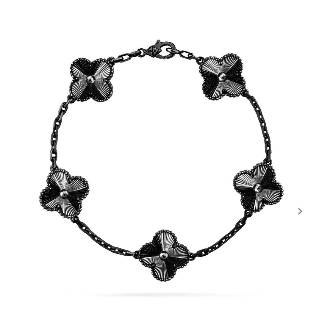 [Royal&Vicky]CLOVER 5 MOTIF BLACK BRACELET