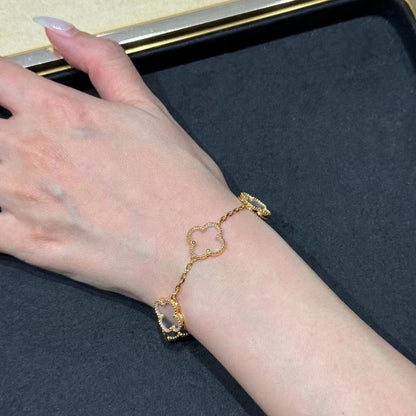 [Royal&Vicky]CLOVER 5 MOTIF ROCK CRYSTAL BRACELET