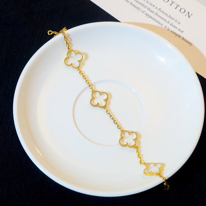 [Royal&Vicky]CLOVER 5 MOTIF ROCK CRYSTAL BRACELET