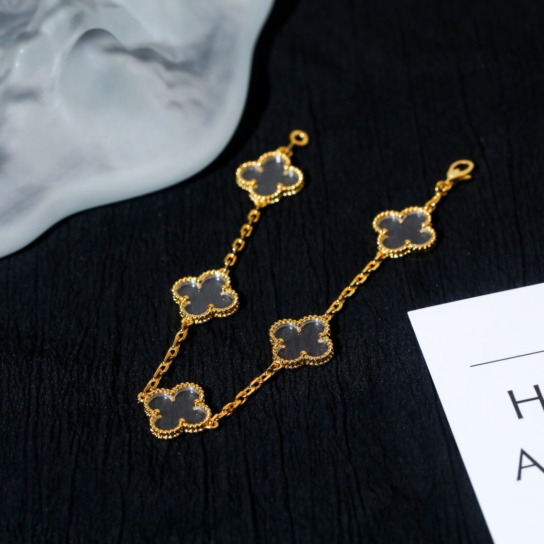 [Royal&Vicky]CLOVER 5 MOTIF ROCK CRYSTAL BRACELET