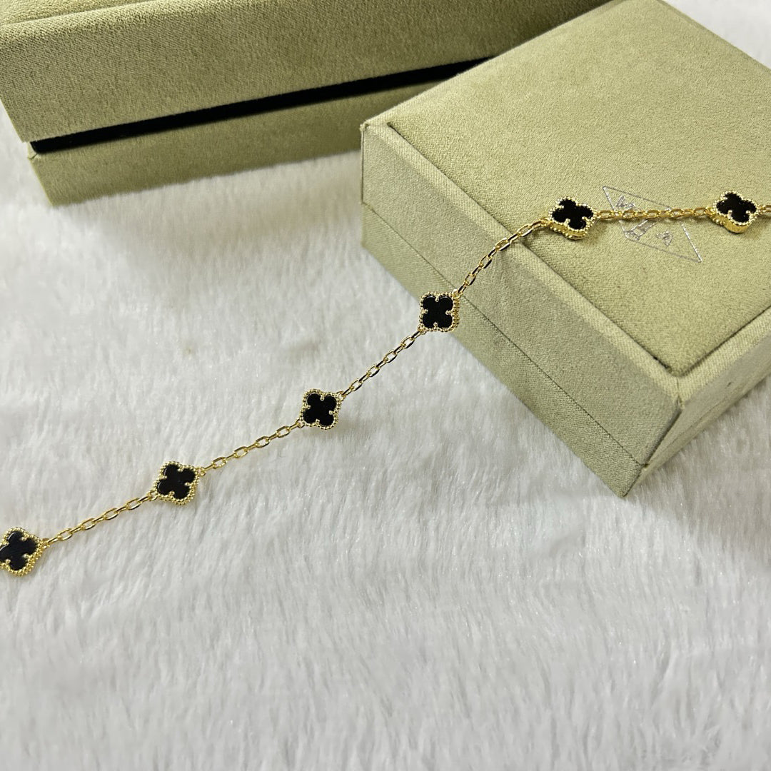 [Royal&Vicky]CLOVER 6 MOTIF  ONYXS BRACELET
