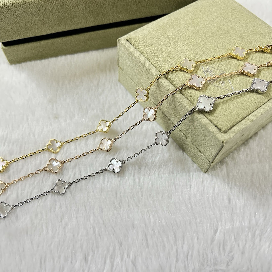 [Royal&Vicky]CLOVER 6 MOTIF WHITE MOP BRACELET