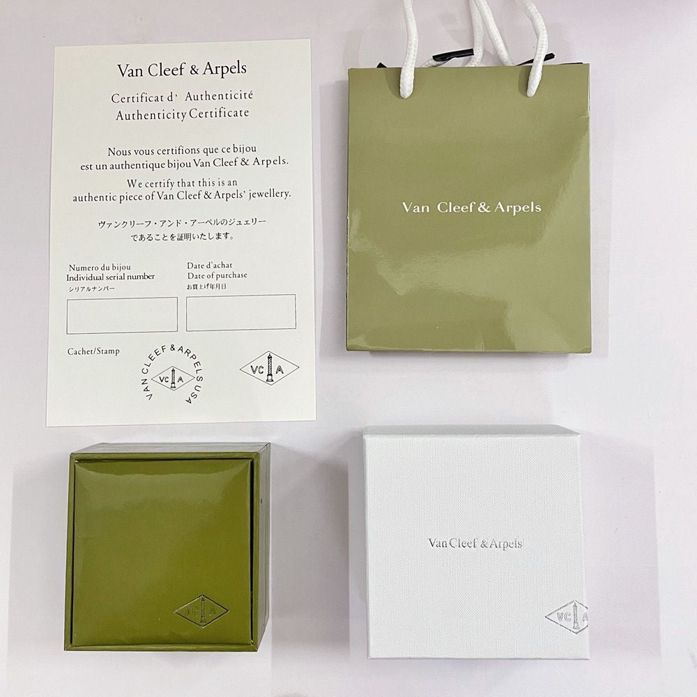 [Royal&Vicky]VA CLOVER BRACELET NECKLACE RING BOX GIFT BAG