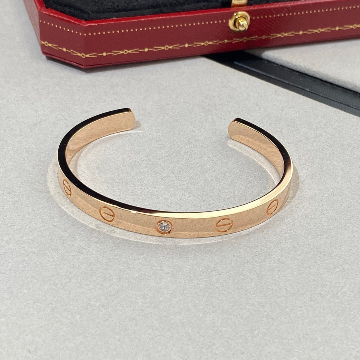 [Royal&Vicky]LOVE BRACELET 6.1MM 1 DIAMOND OPEN CUFF