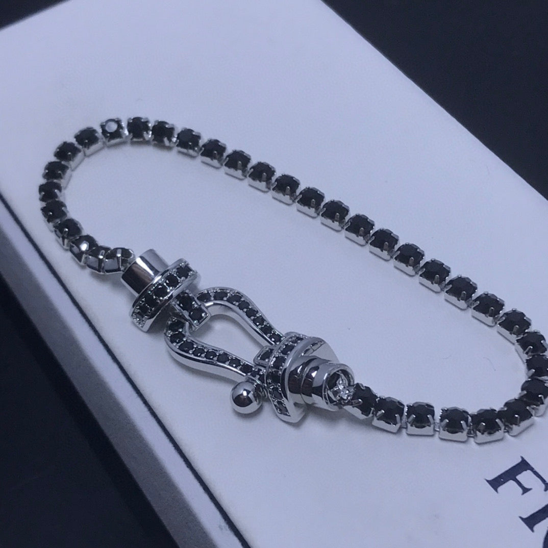 [Royal&Vicky]FORCE  LARGE HORSESHOE FULL DIAMOND TENNIS BRACELET