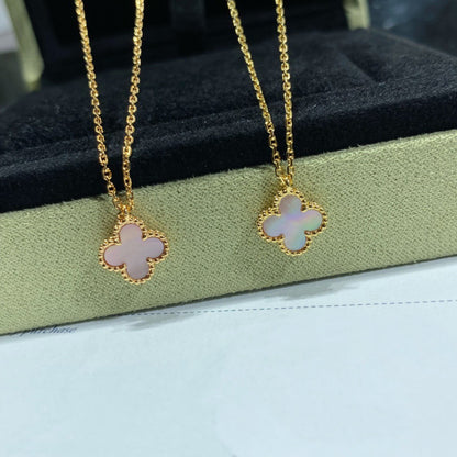 [Royal&Vicky]CLOVER 15MM PINK MOTHER-OF-PEARL SINGLE FLOWER NECKLACE