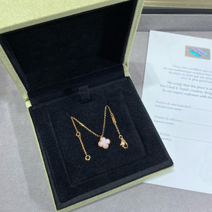 [Royal&Vicky]CLOVER 15MM PINK MOTHER-OF-PEARL SINGLE FLOWER NECKLACE