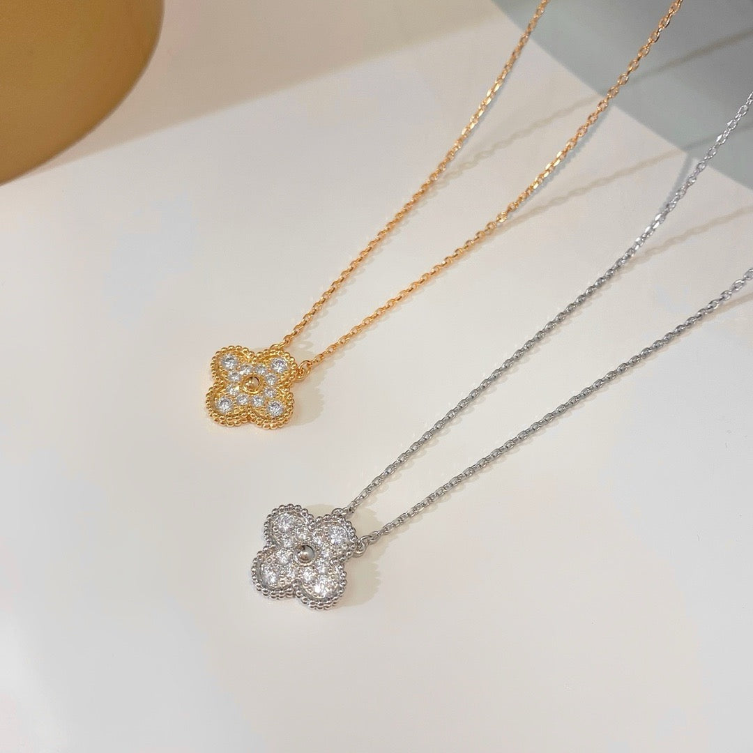 [Royal&Vicky]CLOVER 15MM DIAMOND SINGLE FLOWER NECKLACE