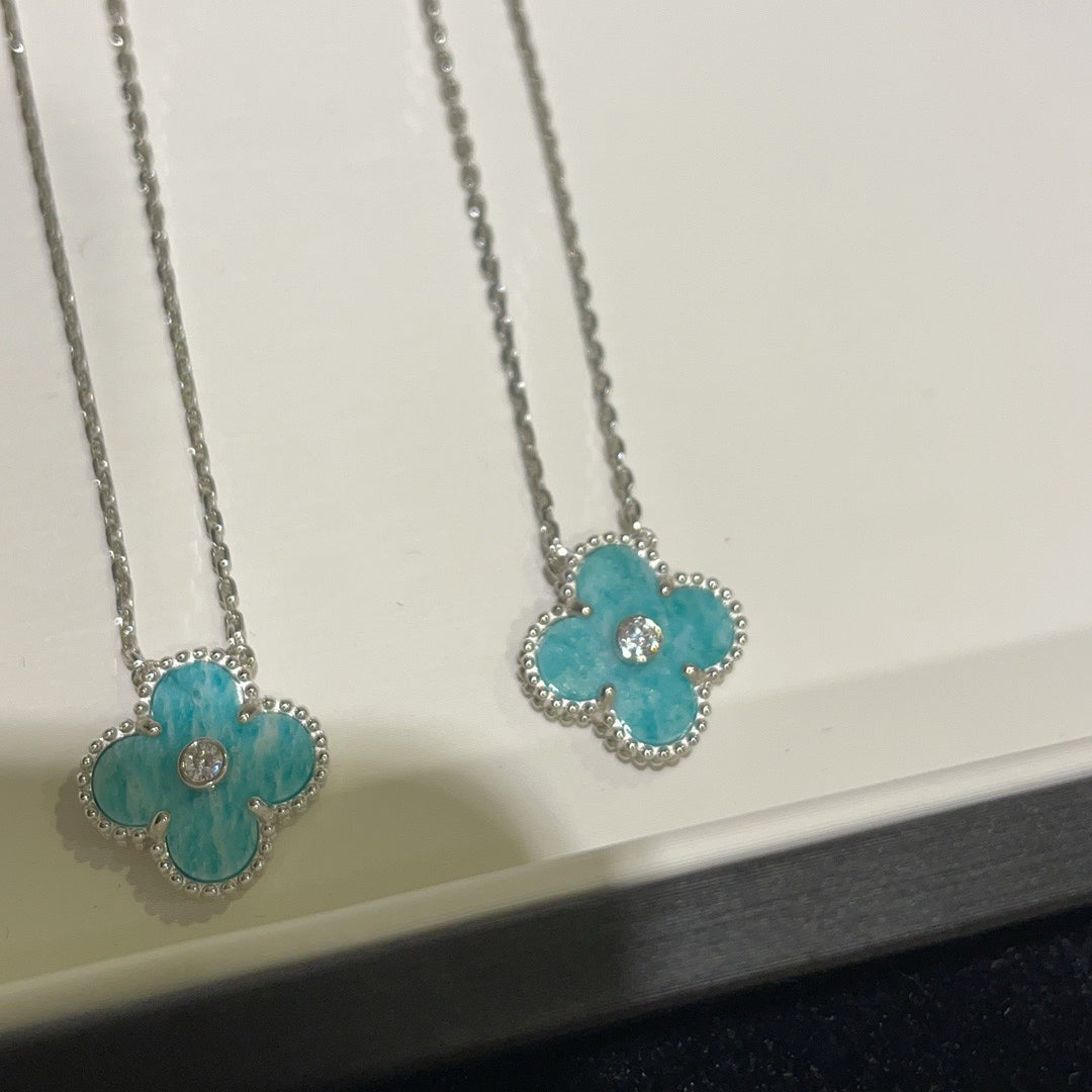 [Royal&Vicky]CLOVER 15MM DIAMOND SVRES PORCELAIN  NECKLACE SILVER