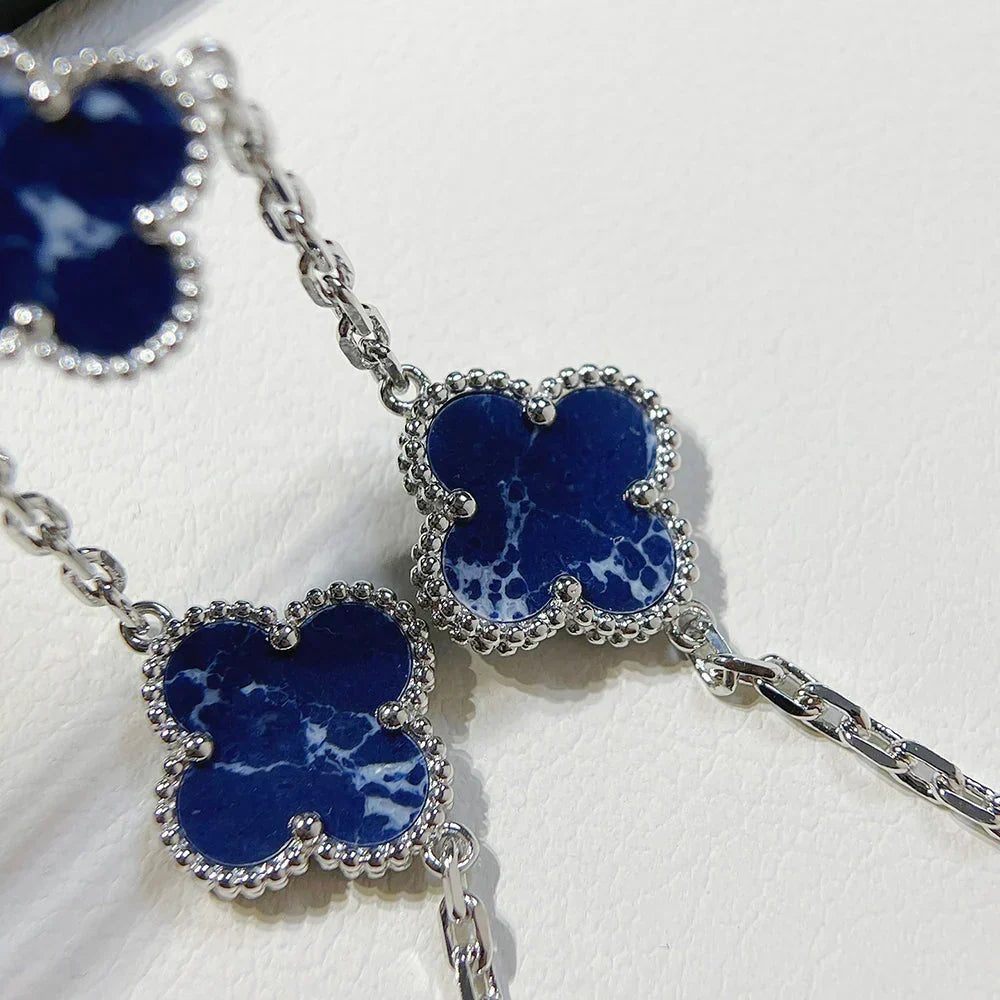 [Royal&Vicky]LUCKY CLOVER 5-MOTIF BRACELET - PIETERSITE COLLECTION
