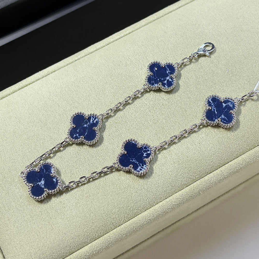 [Royal&Vicky]LUCKY CLOVER 5-MOTIF BRACELET - PIETERSITE COLLECTION