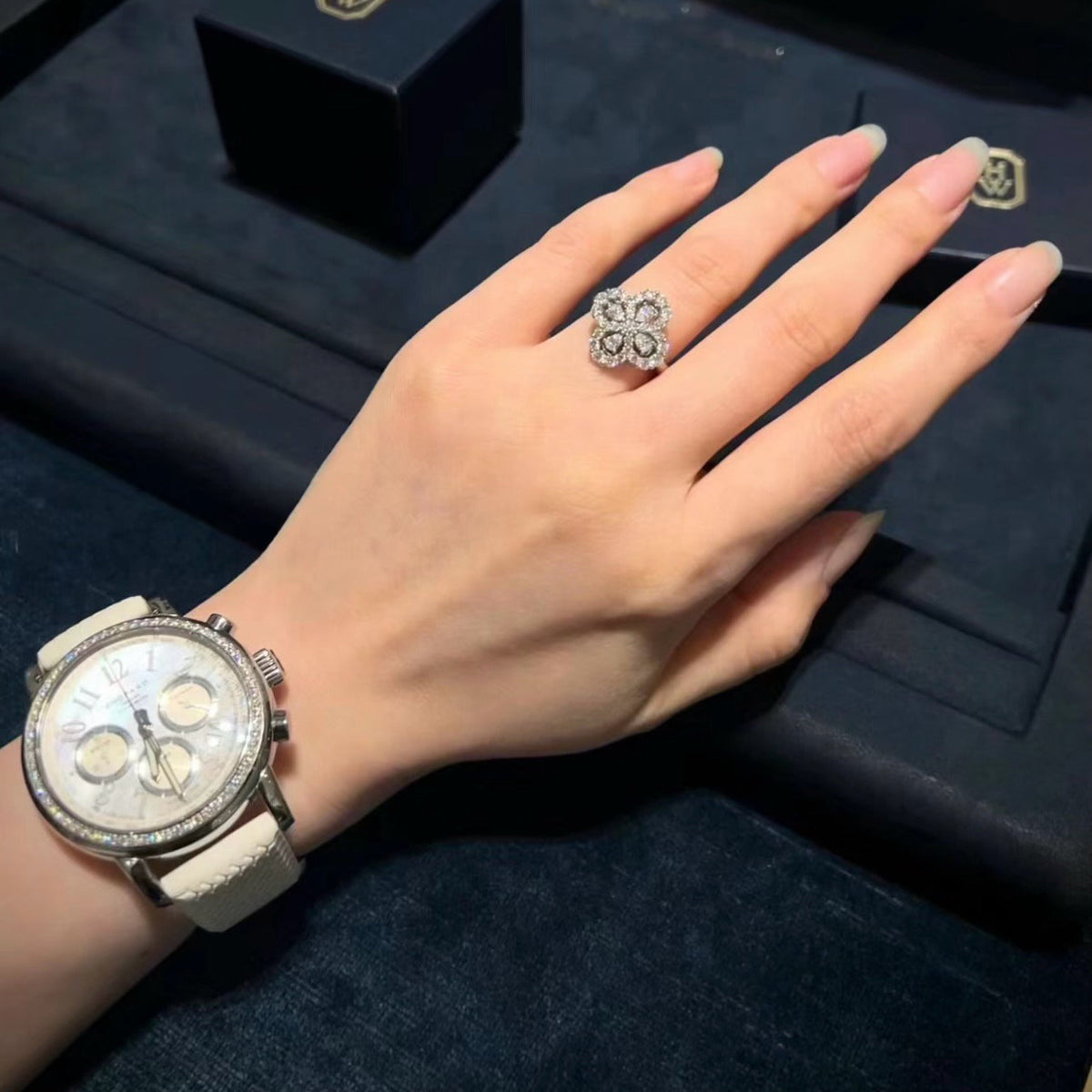 [Royal&Vicky]LOOP RING FULL MOTIF DIAMOND 16MM SILVE