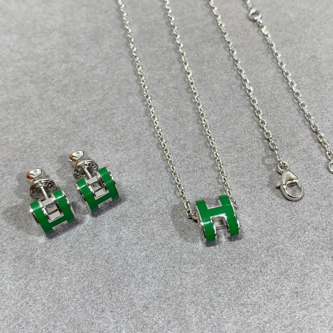 [Royal&Vicky]POP H GREEN NECKLACE SILVER AND GOLD