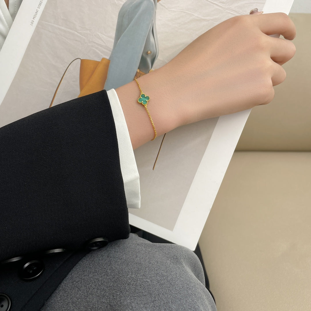 [Royal&Vicky]CLOVER BRACELET MALACHITE 1 MOTIF