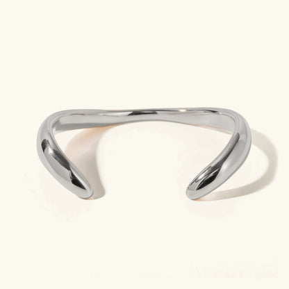 [Royal&Vicky]Audrina Contemporary Gold Bangle