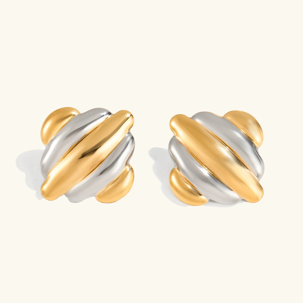[Royal&Vicky]Maxine Rippled Gold Earrings