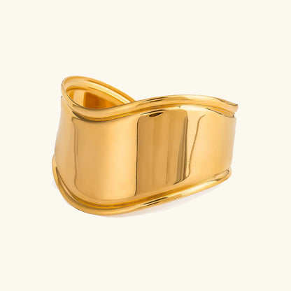 [Royal&Vicky]Izza Smooth Gold Cuff