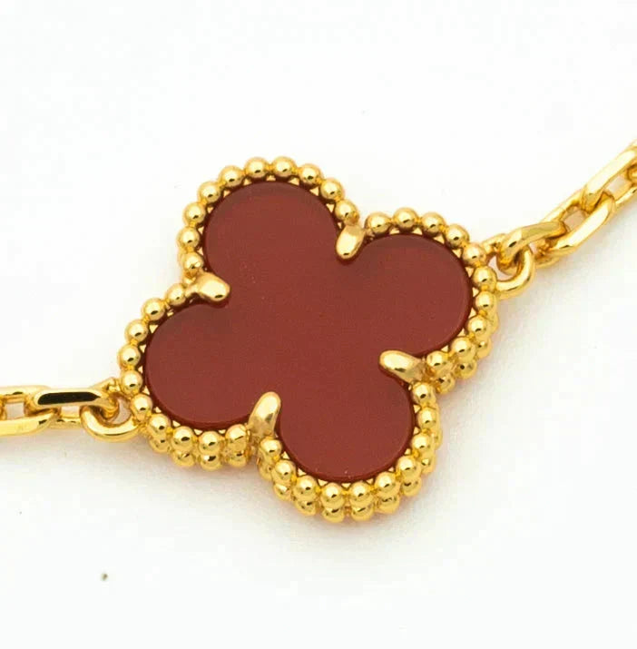 [Royal&Vicky]LUCKY CLOVER 5-MOTIF BRACELET - RED CARNELIAN COLLECTION