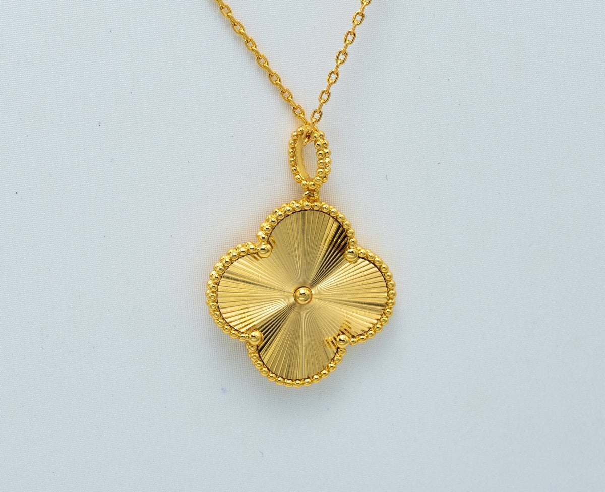 [Royal&Vicky]CLOVER 25MM PEDANT NECKLACE GOLD