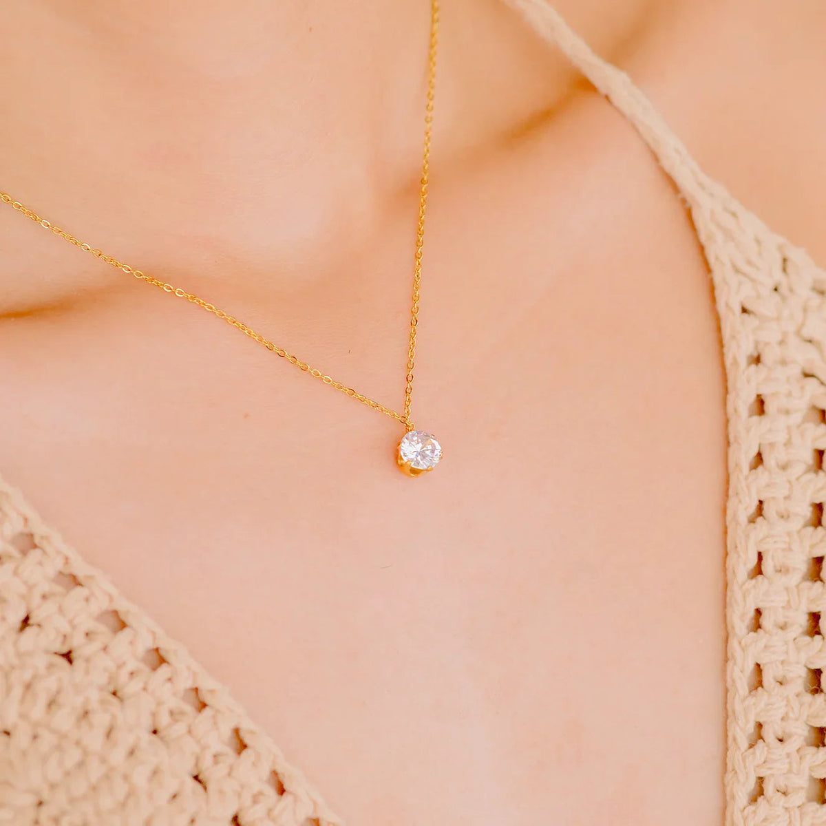 [Royal&Vicky]Kyla Solitaire Gold Necklace