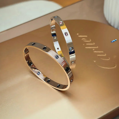 Classic 6.1mm Love Bracelet 10-Diamond Multicolor
