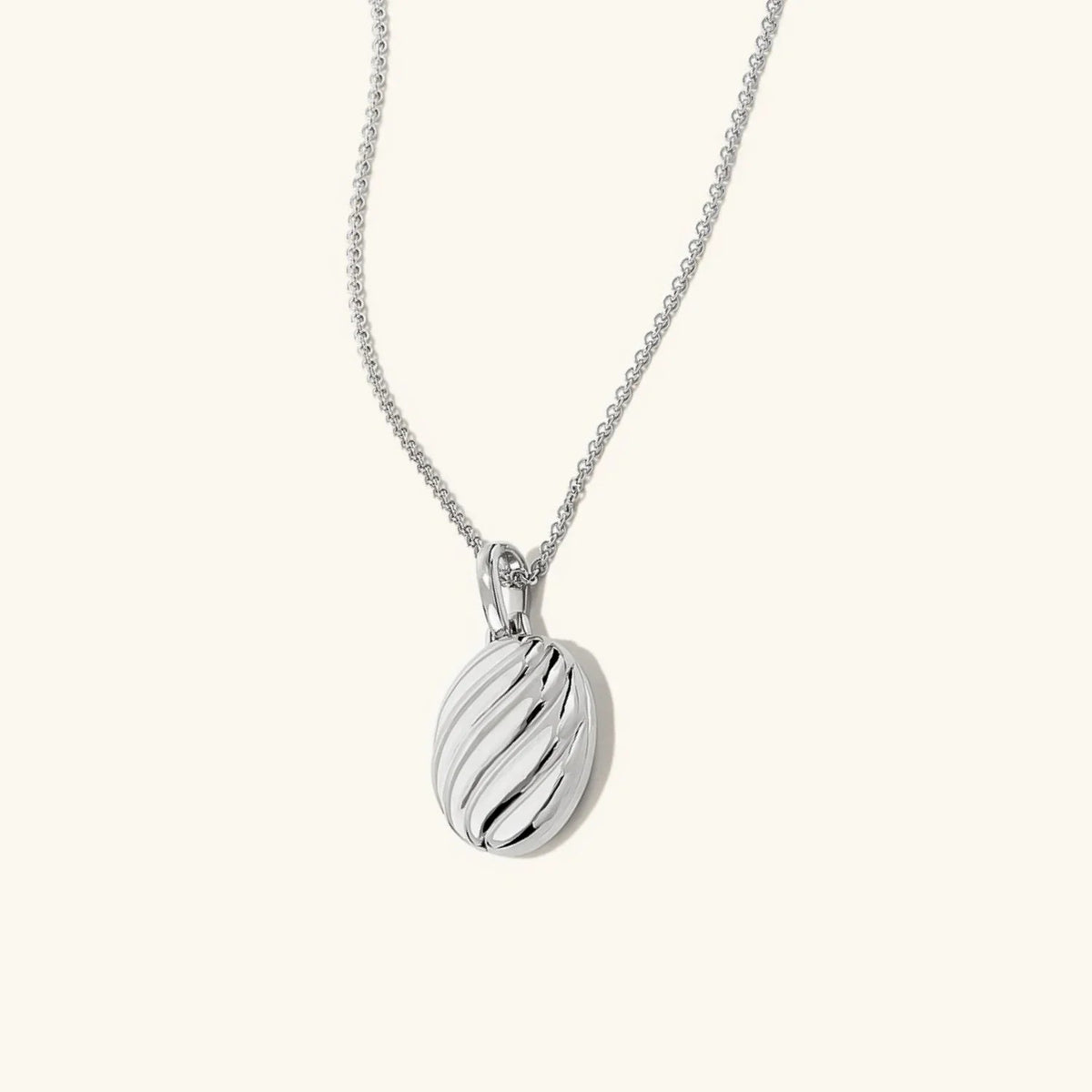[Royal&Vicky]Linda Gold Croissant Necklace