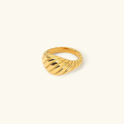 [Royal&Vicky]Mia Gold Croissant Ring