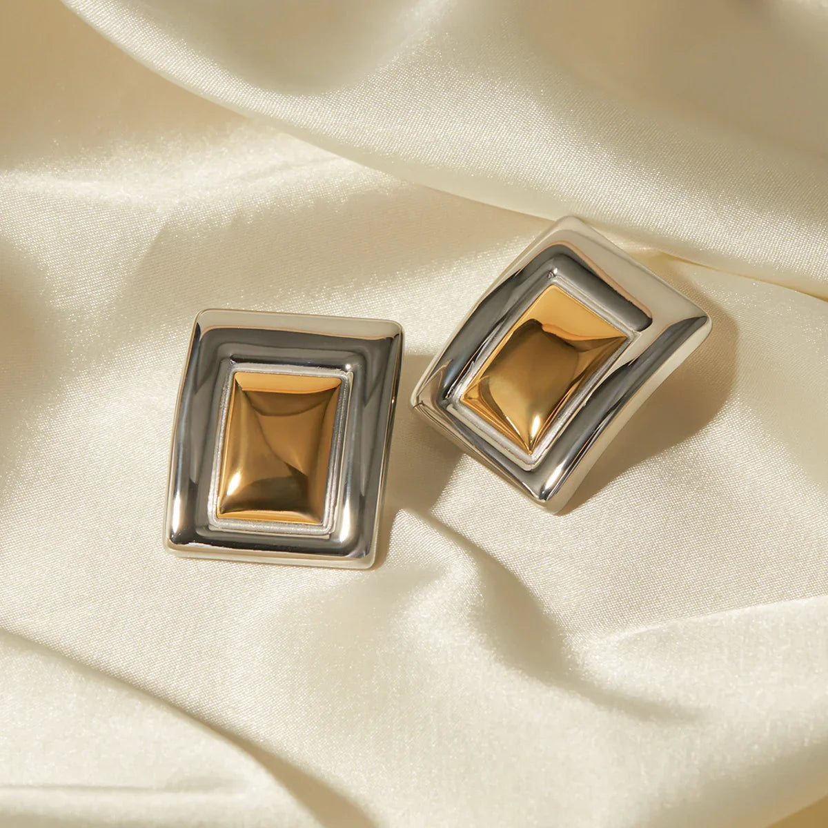 [Royal&Vicky]Jocelyn Two Tone Earrings