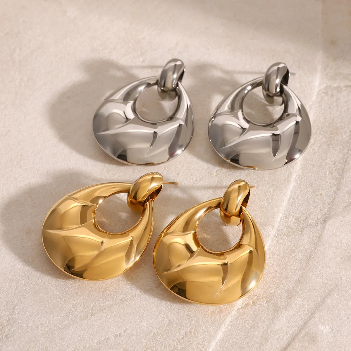 [Royal&Vicky]Coralyn Gold Earrings