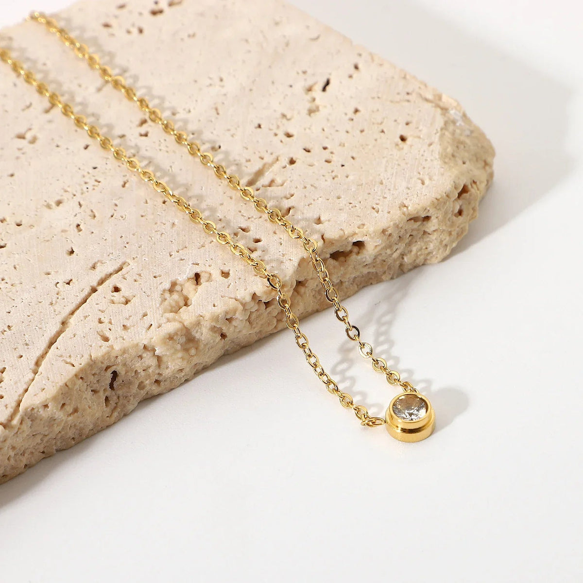 [Royal&Vicky]Kira Gold Necklace