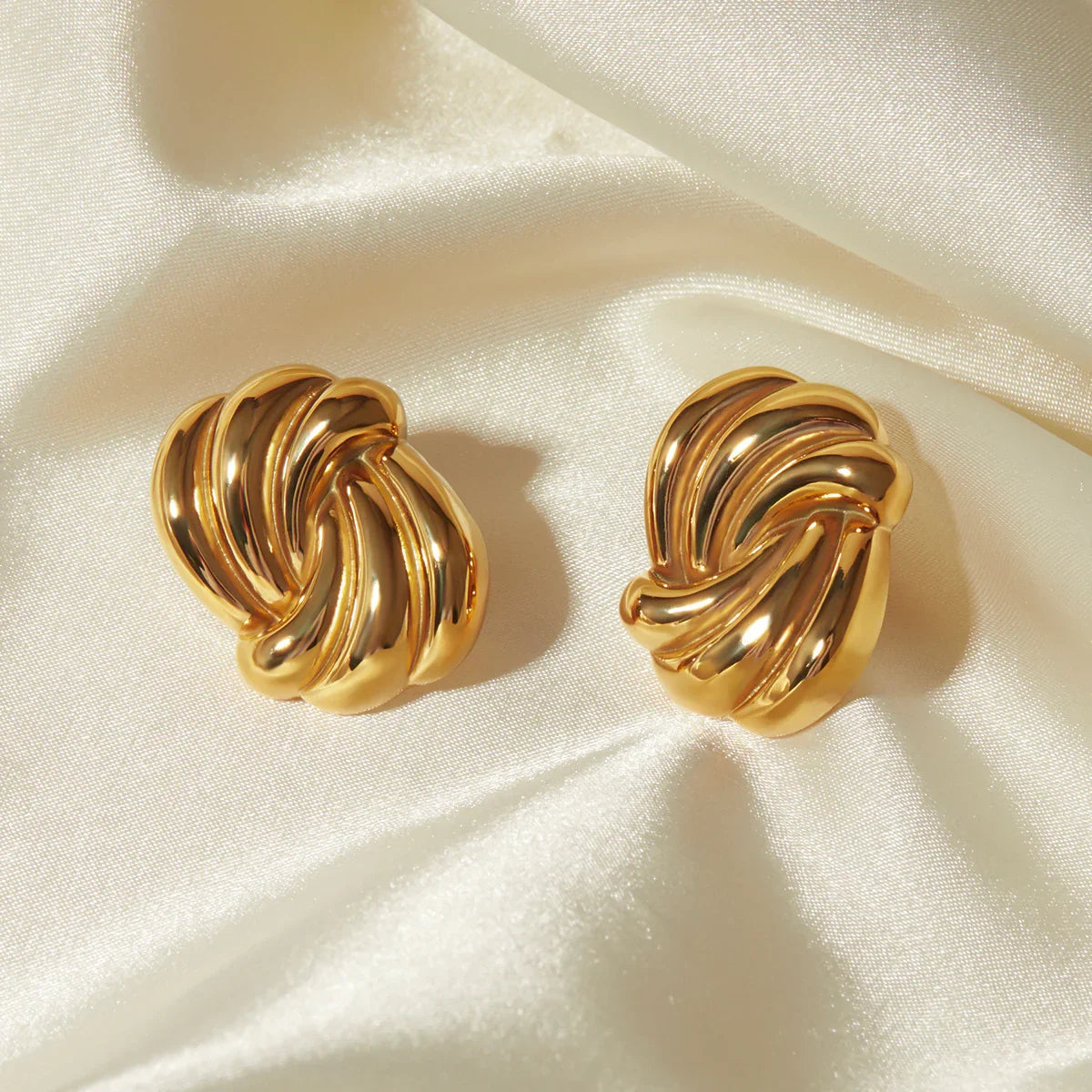 [Royal&Vicky]Floriana Gold Earrings