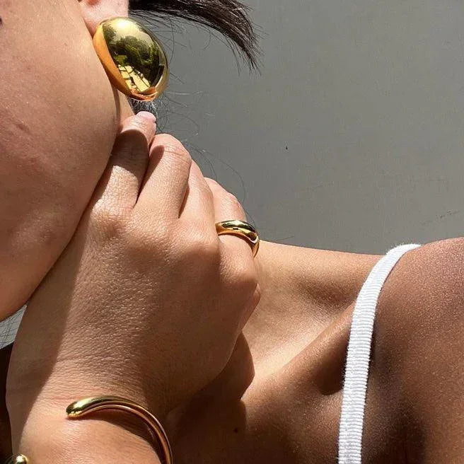 [Royal&Vicky]Carrie Chunky Bean Gold Earrings
