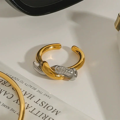 [Royal&Vicky]Trinity Twisted Nail Ring