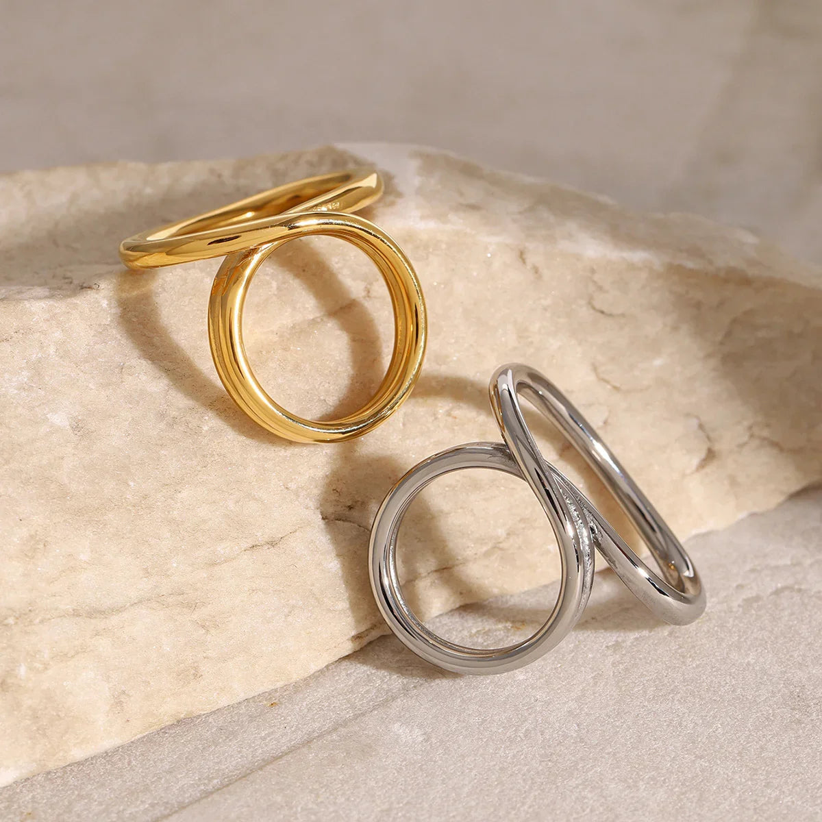 [Royal&Vicky]Meri Contemporary Gold Ring