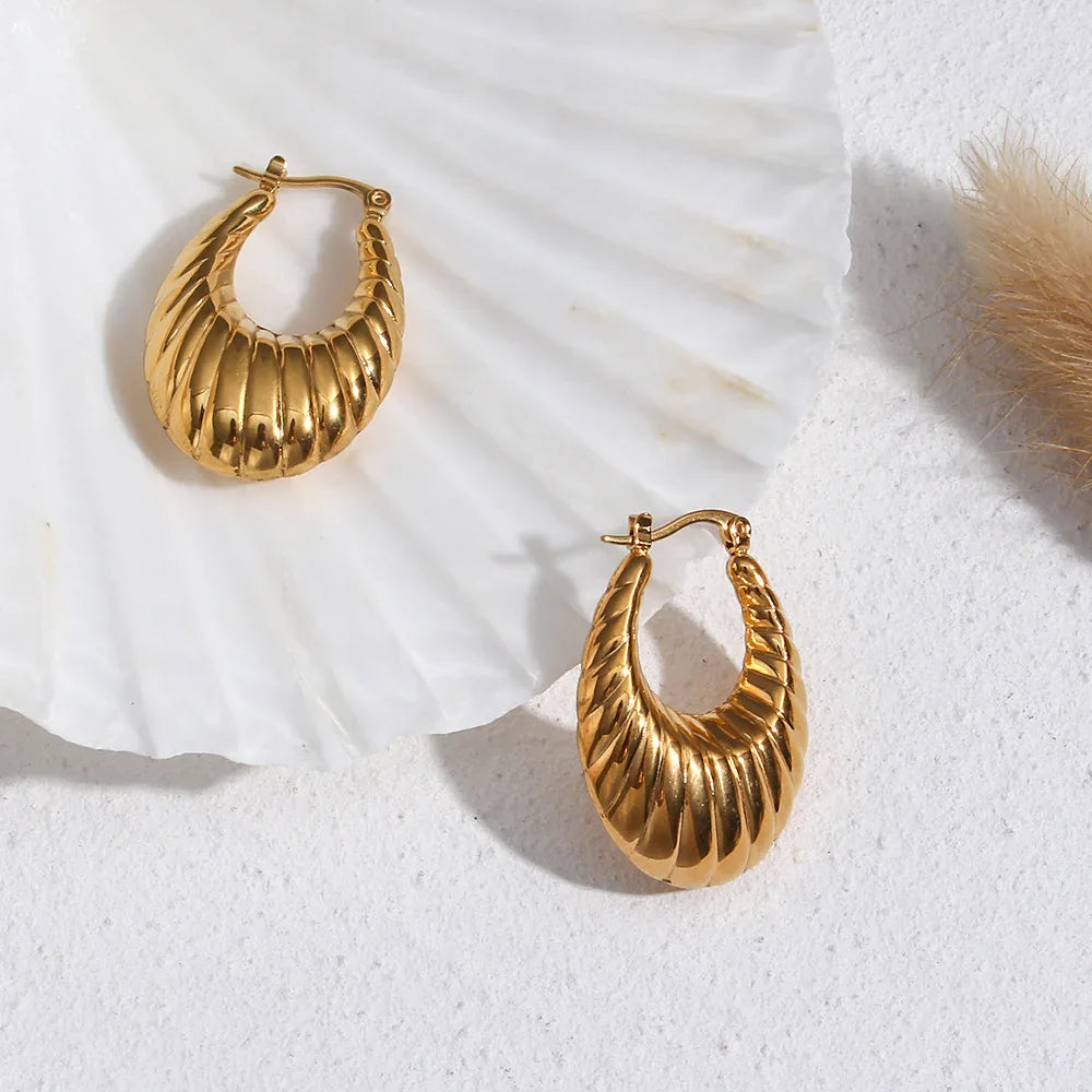 [Royal&Vicky]Camila Croissant Earrings