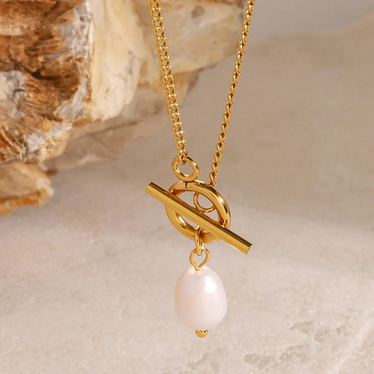 [Royal&Vicky]Ellen Freshwater Pearl Necklace