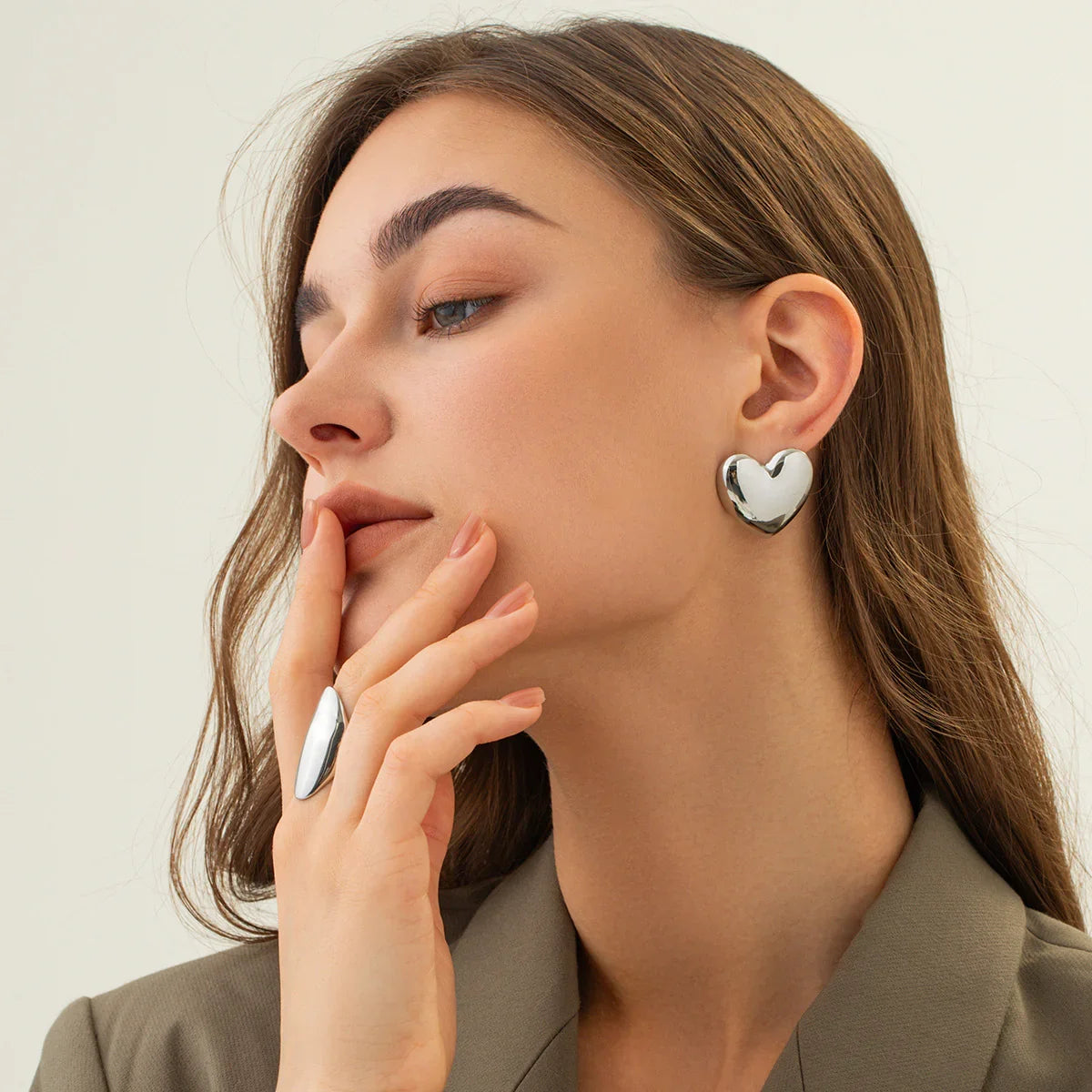 [Royal&Vicky]Aubree Gold Heart Earrings
