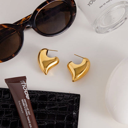 [Royal&Vicky] Aimee klobige Herzohrringe Gold