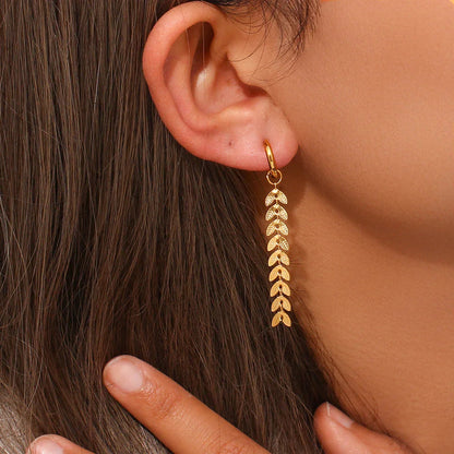 [Royal&Vicky]Faith Fishtail Earrings