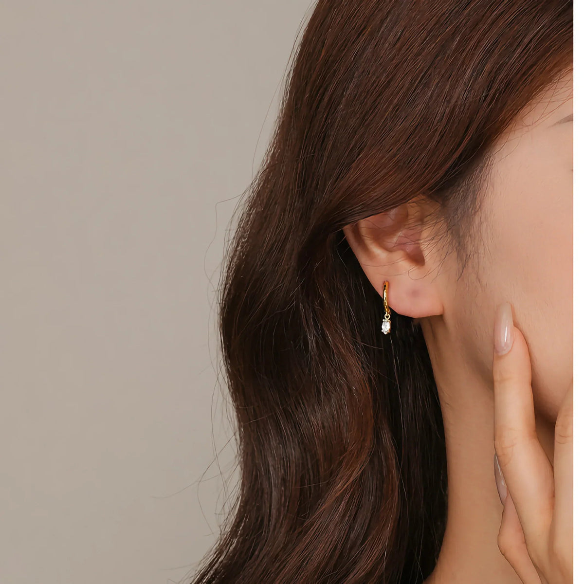 [Royal&Vicky]Shayla Hammered Diamond Hoops