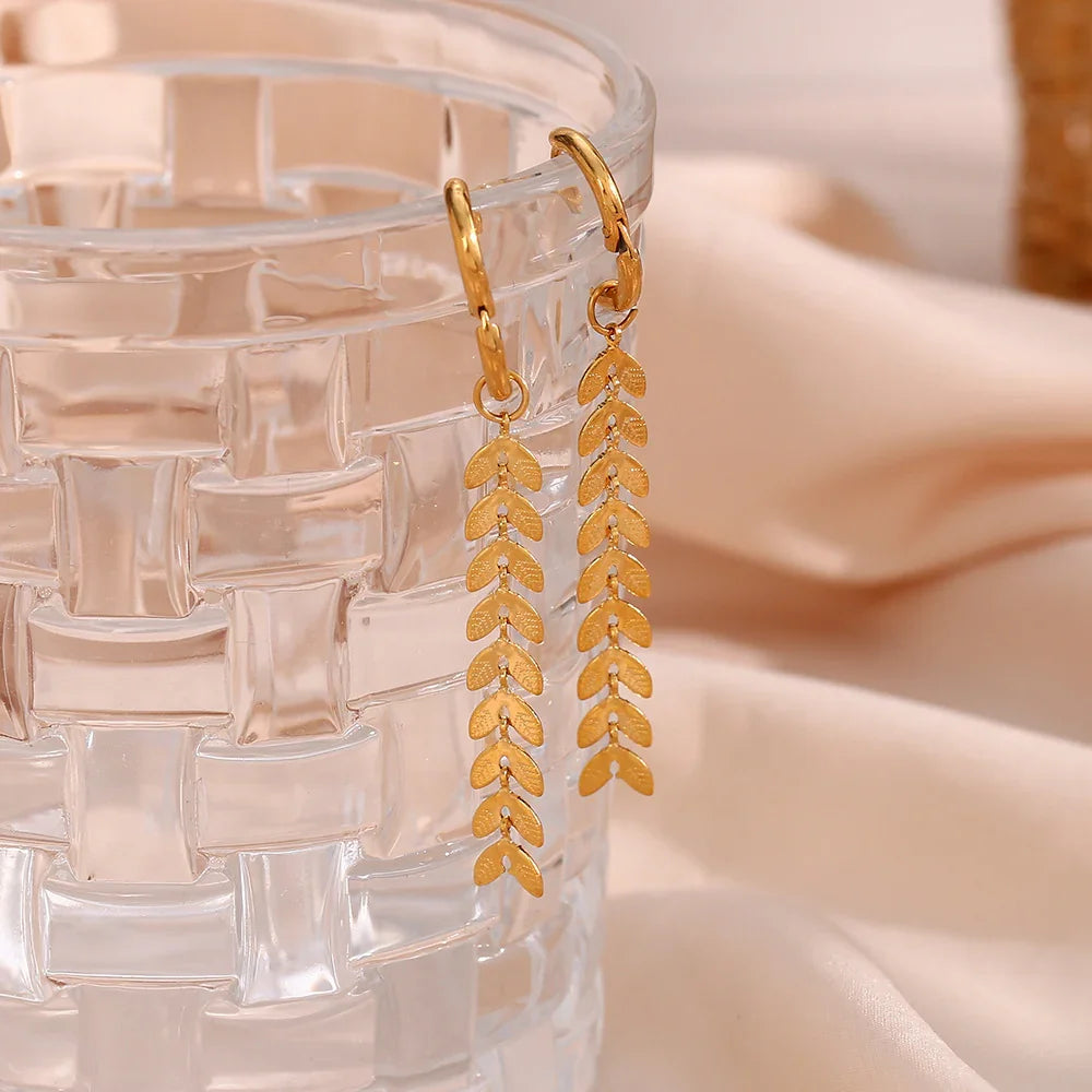 [Royal&Vicky]Faith Fishtail Earrings