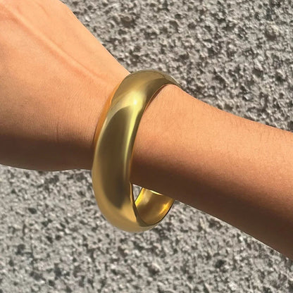 [Royal&Vicky]Maelis Smooth Gold Bangle