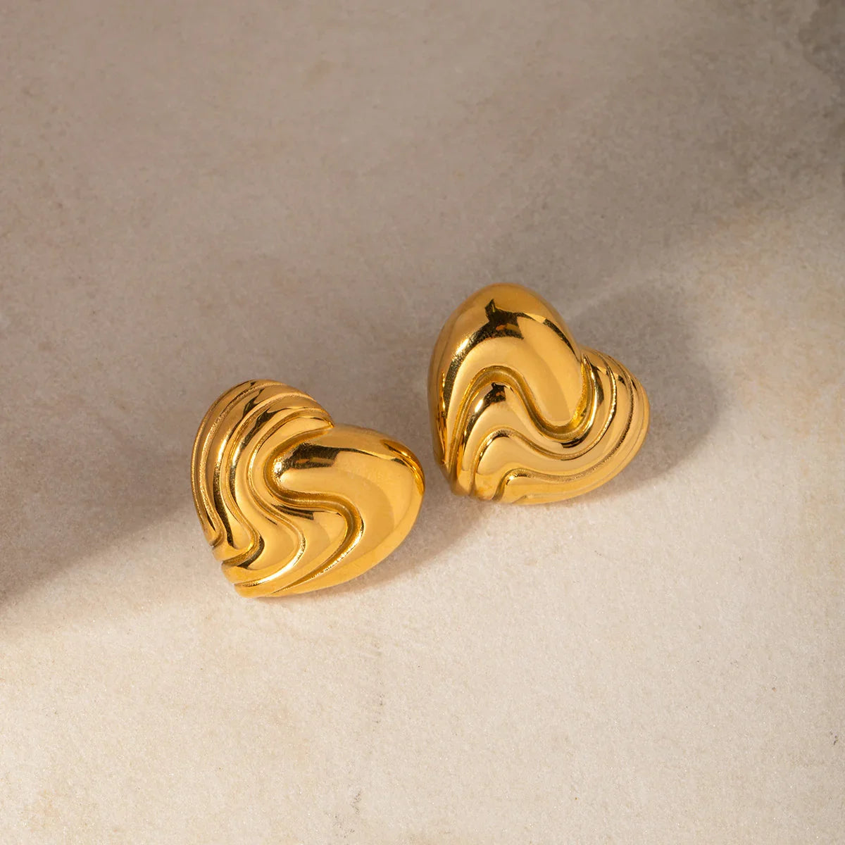 [Royal&Vicky]Milena Heart Gold Earrings