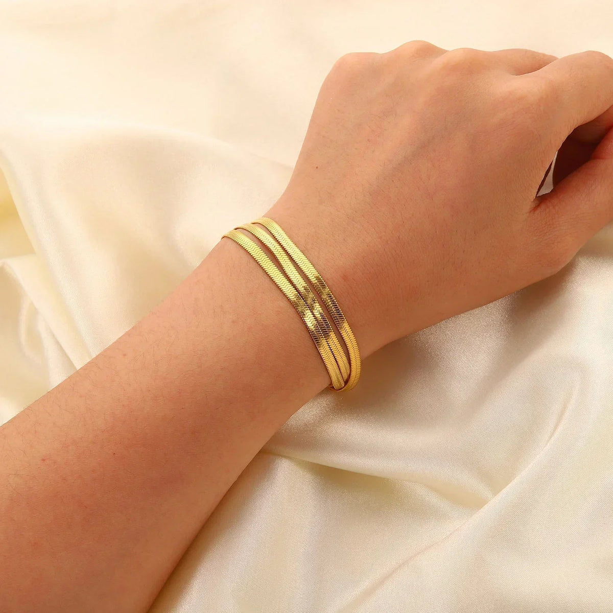 [Royal&Vicky]Abella Gold Bracelet