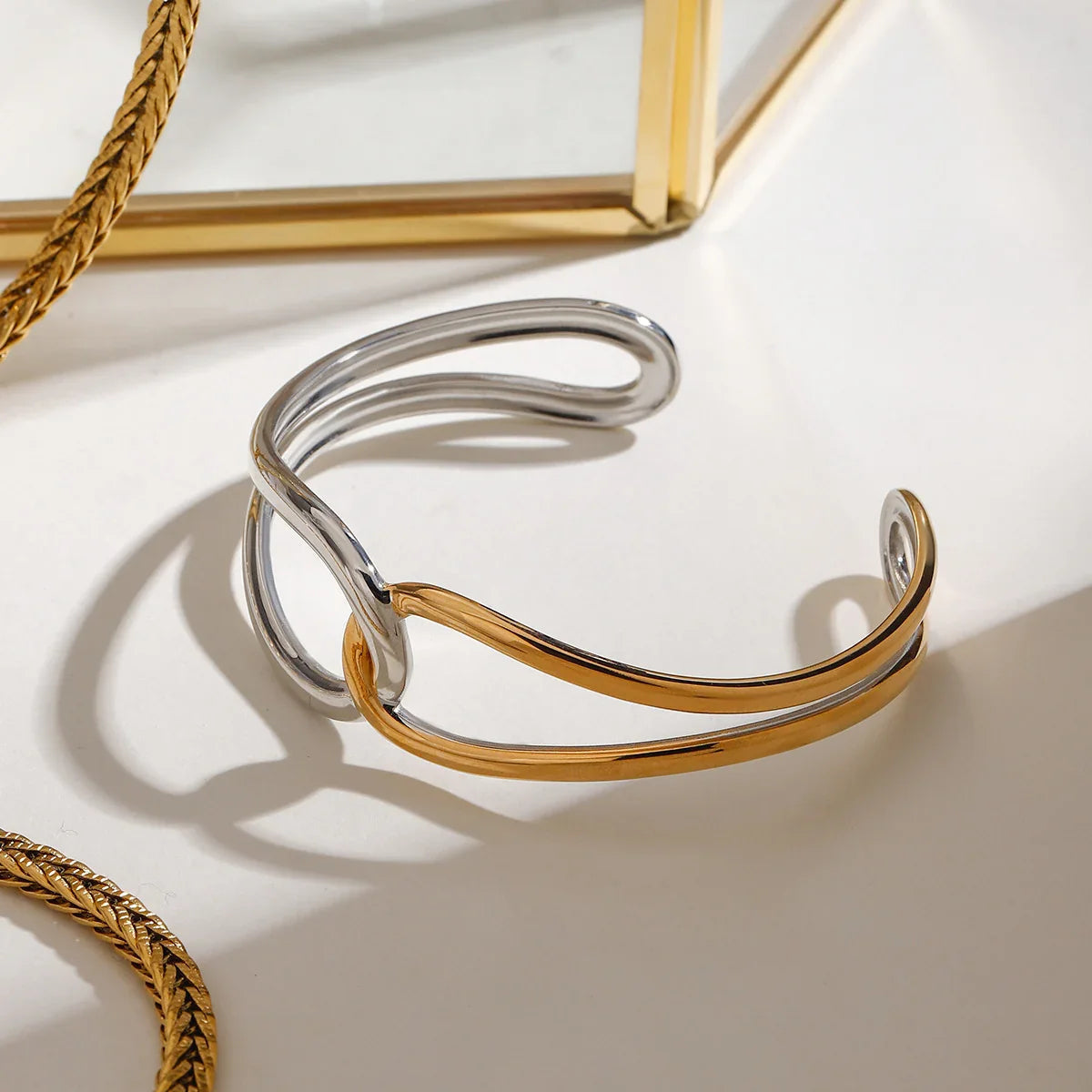 [Royal&Vicky]Noria Two Tone Gold Bangle