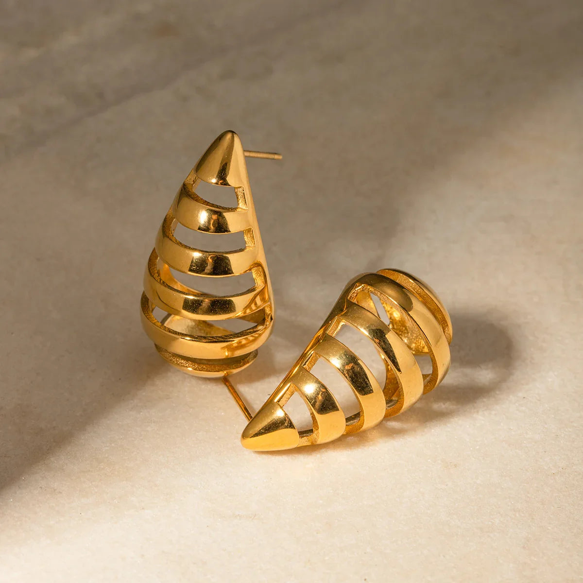 [Royal&Vicky]Katrin Drop Gold Earrings