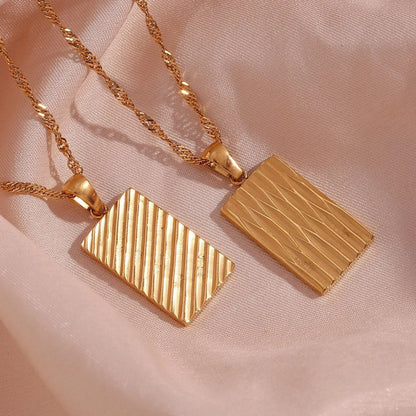 [Royal&Vicky]Dahlia Gold Necklace