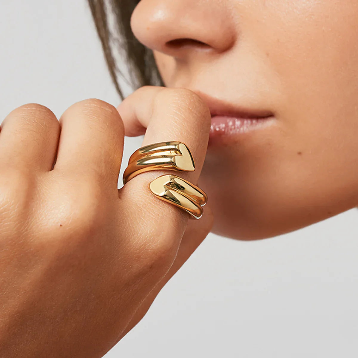 [Royal&Vicky]Tara Heart Twist Gold Ring