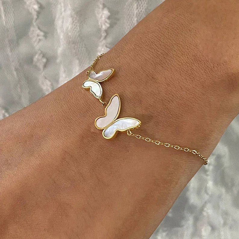 [Royal&Vicky]Blaire Butterfly Pearl Bracelet